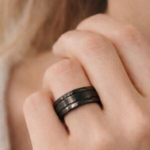 Brand New!! Size 9 Titanium plated beveled edge band, ring